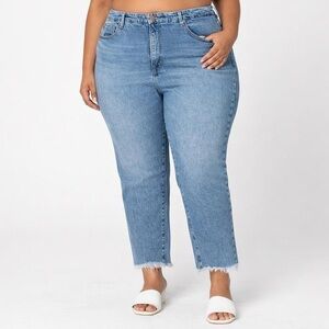 Good American Jeans Women Size 16 Blue High Rise Raw Hem Crop Denim